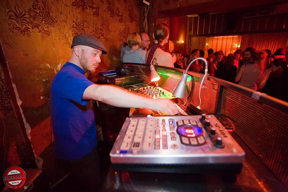 Top25 Bars in Berlin: Kaffee Burger